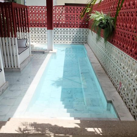 Talakkia Boutique Hotel Бангкок Екстер'єр фото